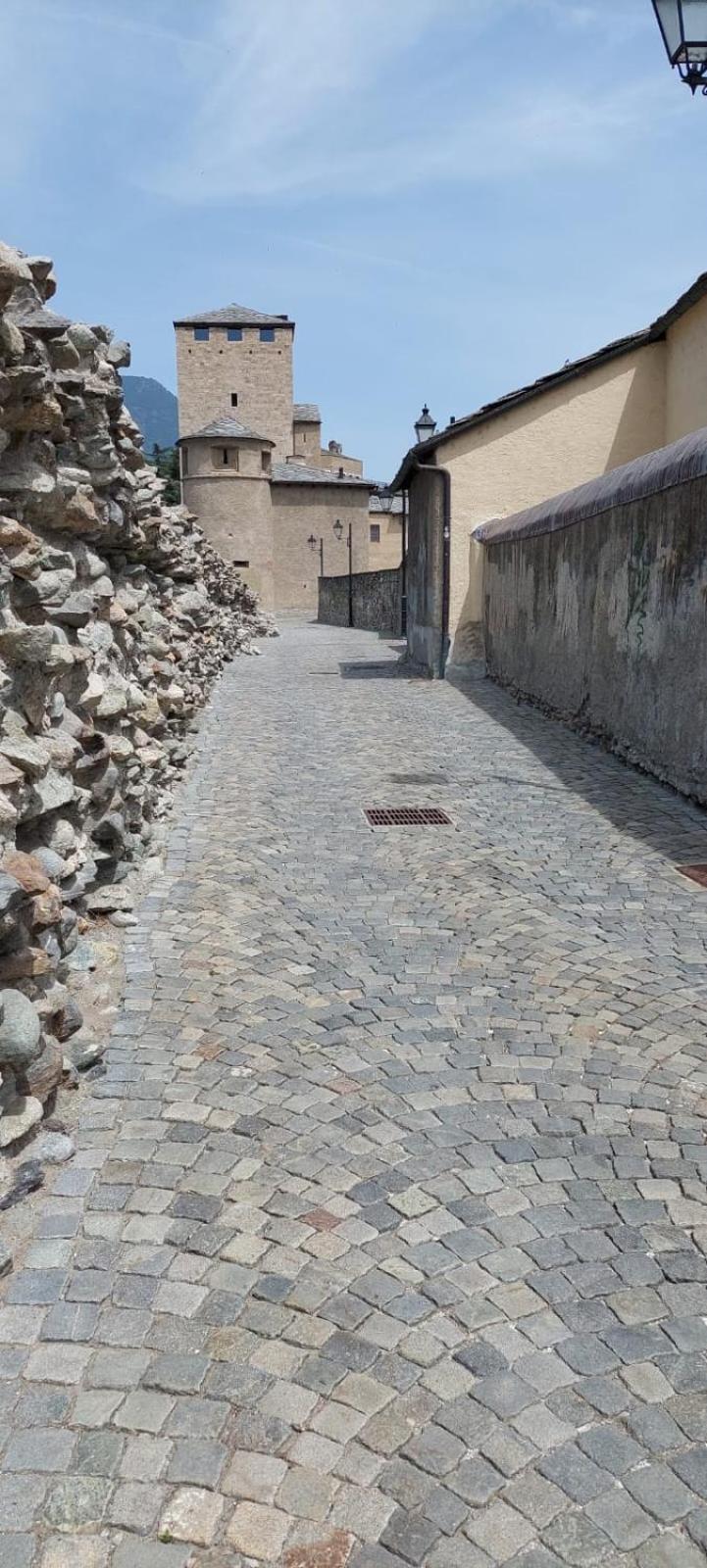 Il Mughetto Apartment Aosta Bagian luar foto